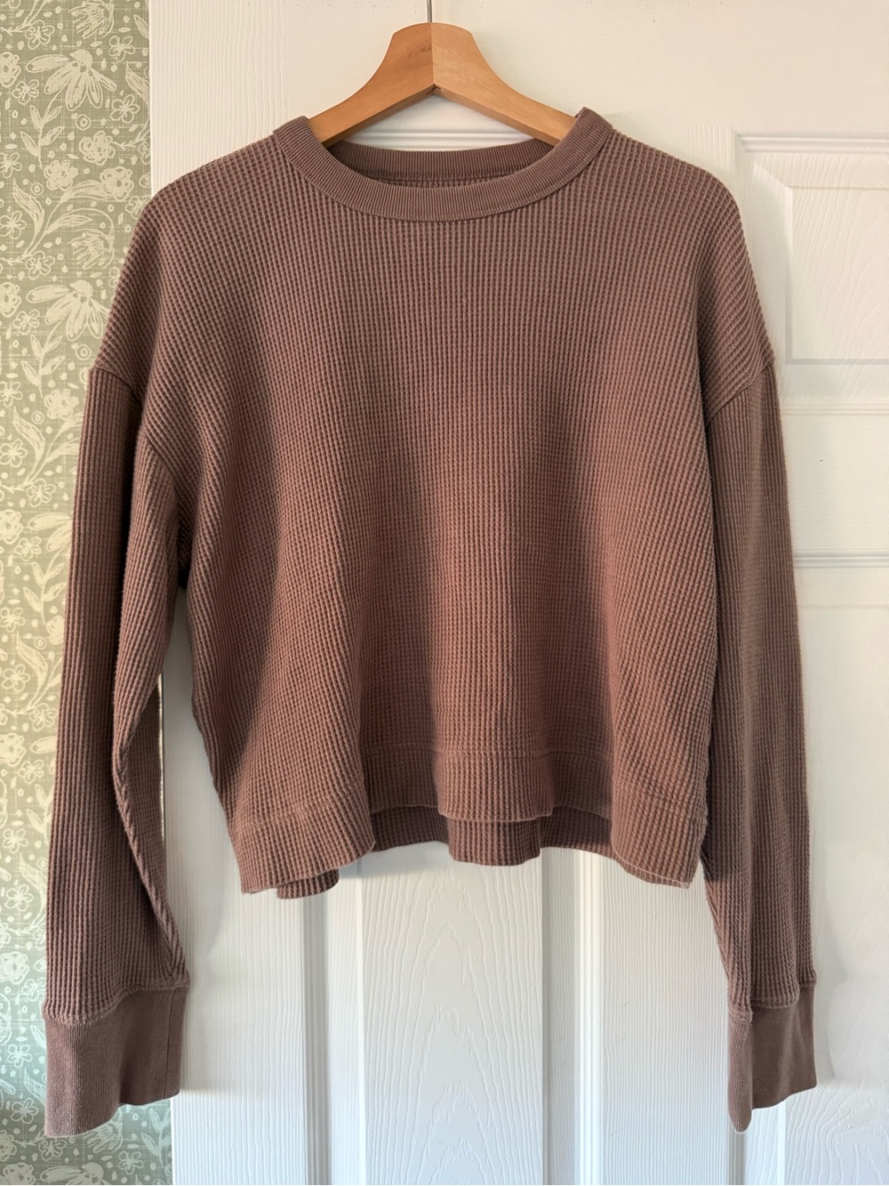 Abercrombie & Fitch Mauve Waffle-Knit Crewneck Sweater